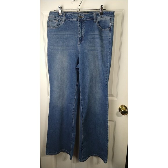 Earl Jeans Woman 16 Flare Medium Denim Casual 5 Pocket Norm Core - Picture 1 of 12